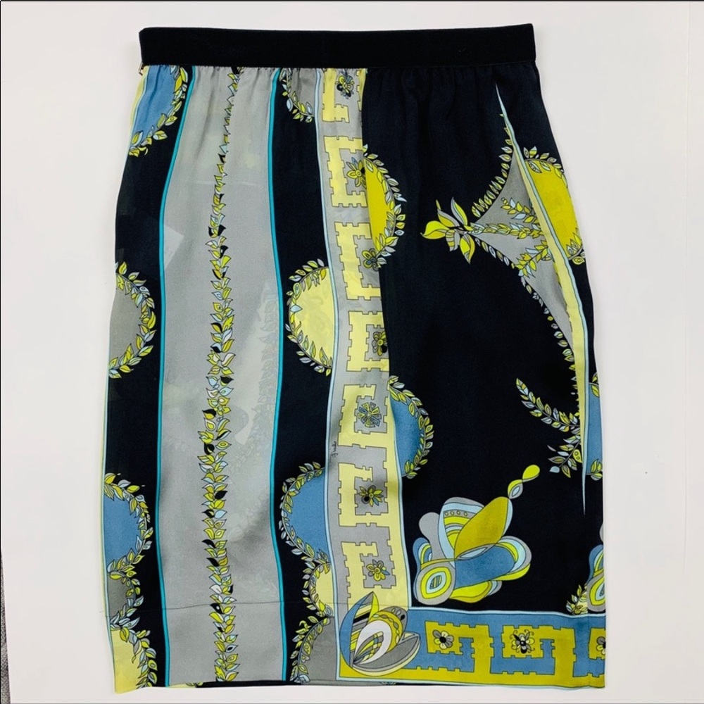 Emilio Pucci Silk Floral Print Skirt - Picture 2 of 13